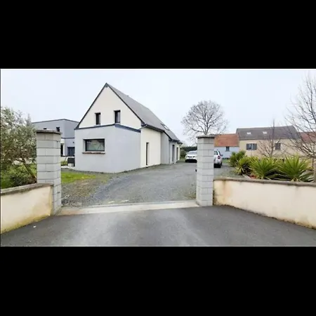 La Maison De *